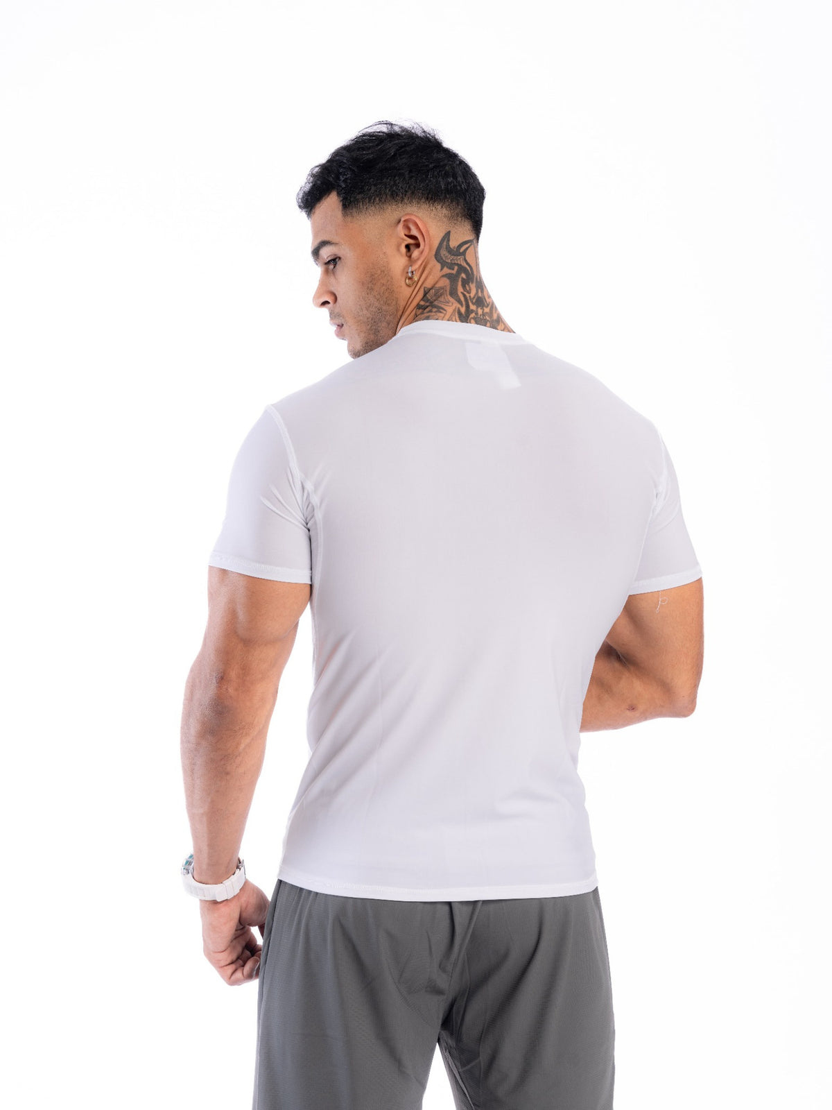 Polo Compresor Hombre FLOWING – Alto Rendimiento